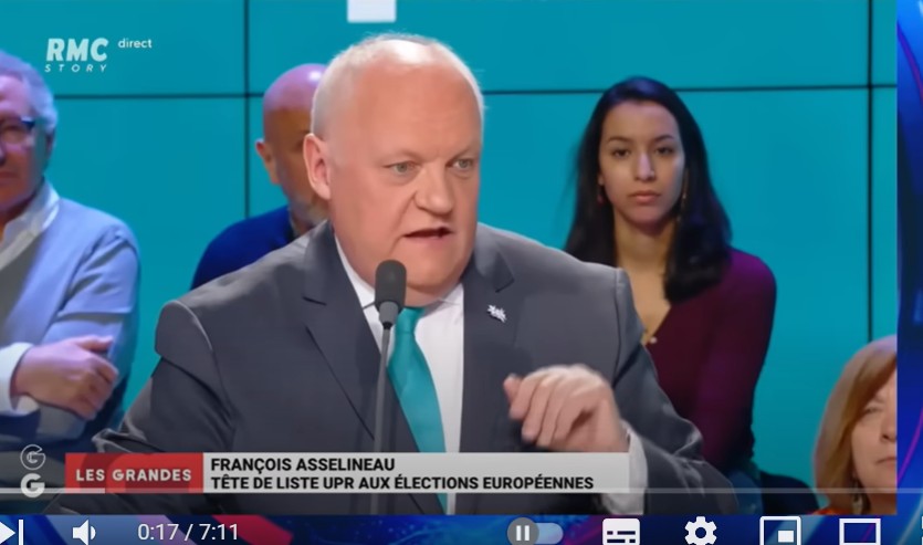 Asselineau RIDICULISE un journaliste en 30 secondes chrono youtu.be/kwjksdH_osI?si… via <a href="/YouTube/">YouTube</a>