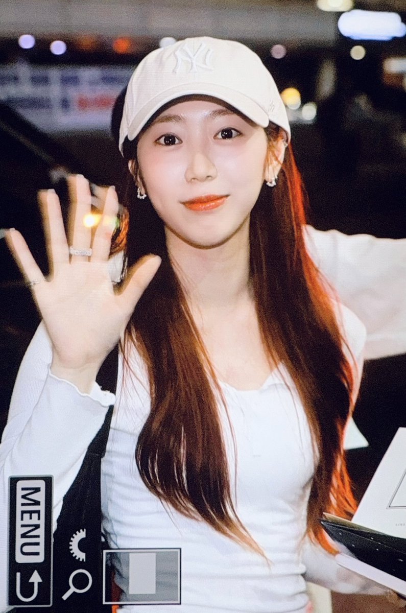 myBlueAria's tweet photo. 250623 GMP 프리뷰

우리 또 만나💙

#아일리원 #ILY1 #アイリーワン 
#엘바 #ELVA #エルバ https://t.co/Vvd5orJBdC