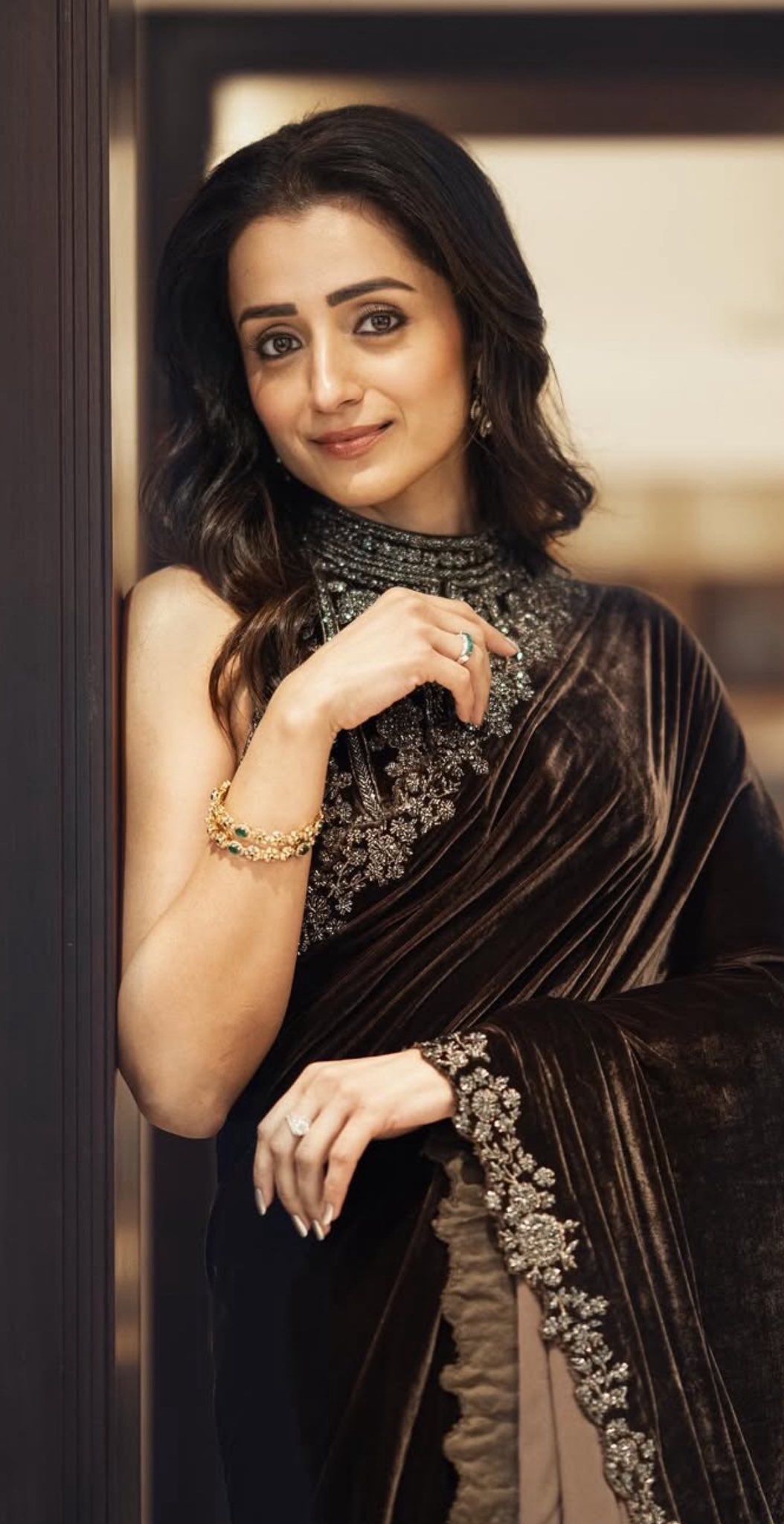 GuKrAWIagAMD95B?format=jpg&name=large