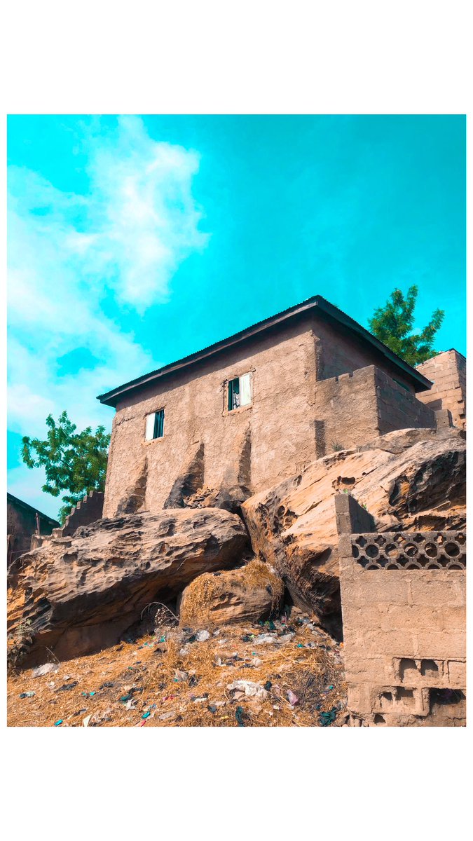 je_suis_bash's tweet photo. House on the Rock – Girei, Adamawa
This home is quite literally built on solid rock. No cemented fences, no polished walls — just grit, stone, and survival. In places like this, nature isn’t an obstacle. It’s the foundation.

#365DaysPhotoChallenge #DocumentaryPhotography https://t.co/Q5a4PH0hOQ