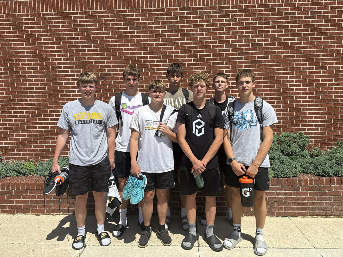 Congrats to these guys and Treg Meyer (not pictured) for going 4-0 and winning the Gold Bracket at the St. Henry Varsity Shootout today with wins vs. Coldwater, St. Henry, Jackson Center, and Marion Local.  #GRIT 🏀