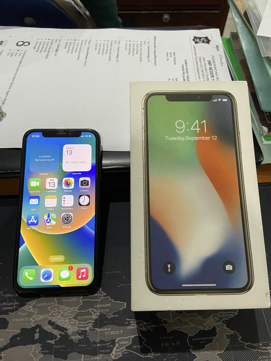 ompupu's tweet photo. Bismillah jual santai iPhone X 256GB 
Ex inter, all operator 
Provider By U, Telkomsel lancar
Layar baru (True tone off)
Face id On
Harga 2,9jt nego halus nggeh

WA 081388526910
Cod Surabaya Selatan https://t.co/SDg6DMQ75r