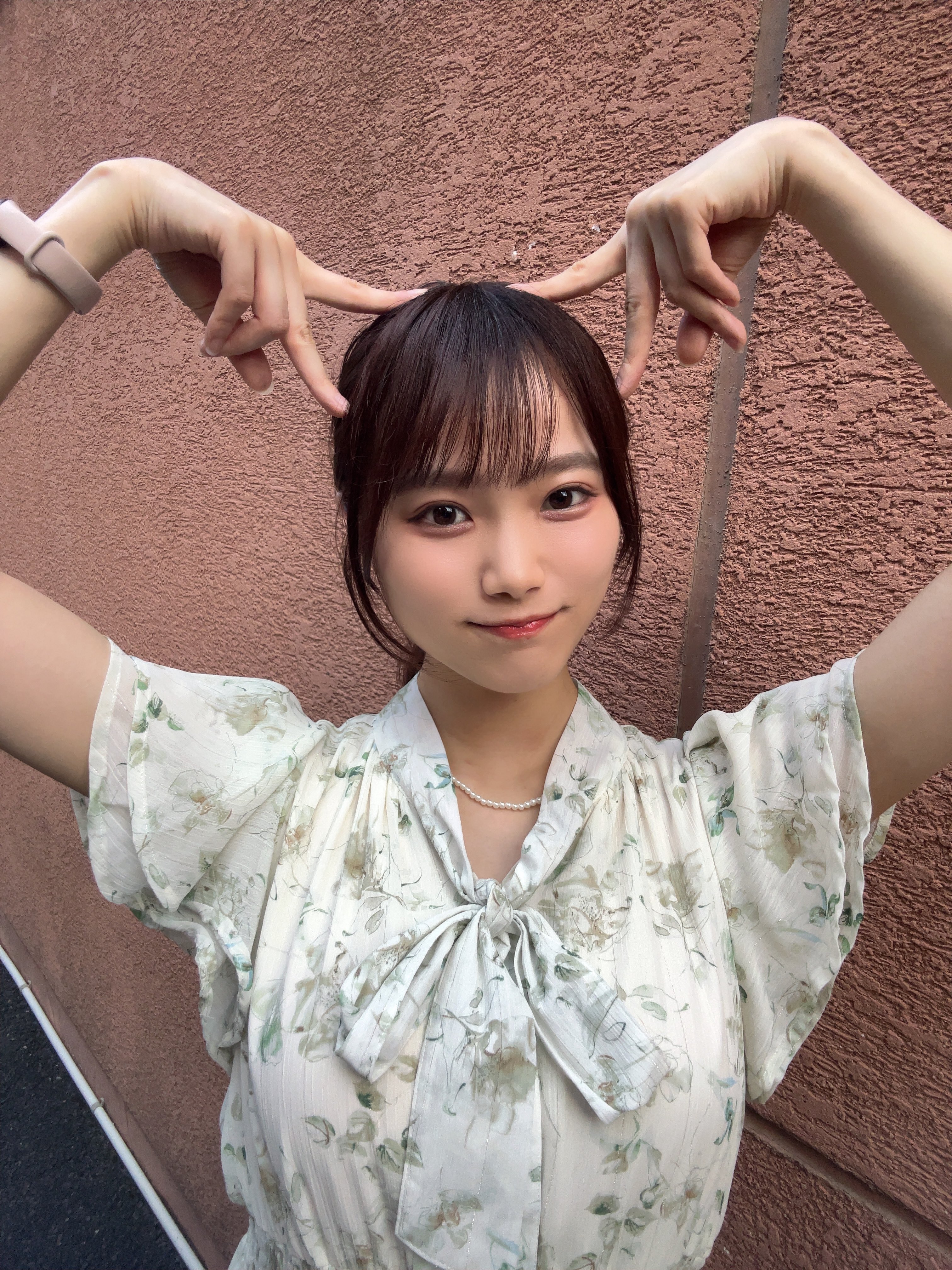 石川花音 「カノン」 直筆サイン入り 現場チェキ セクシー競泳