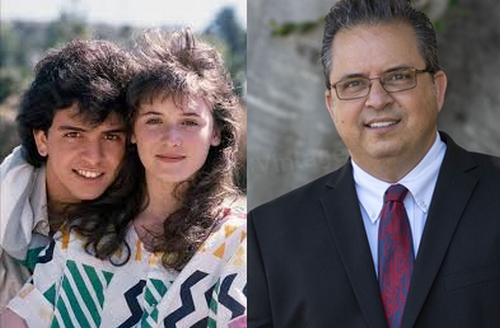 Vous souvenez-vous du chanteur bogosse Glenn Medeiros ?

En 1988, il avait chanté le slow de l'été "Un roman d'amitié" en duo avec la chanteuse Elsa.

Aujourd'hui âgé de 55 ans, il n'est plus chanteur mais directeur d'école.