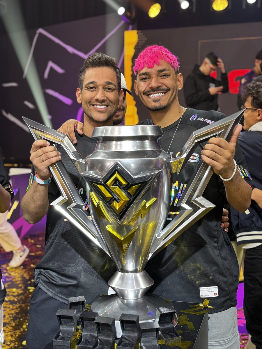 Pobretion tweet media