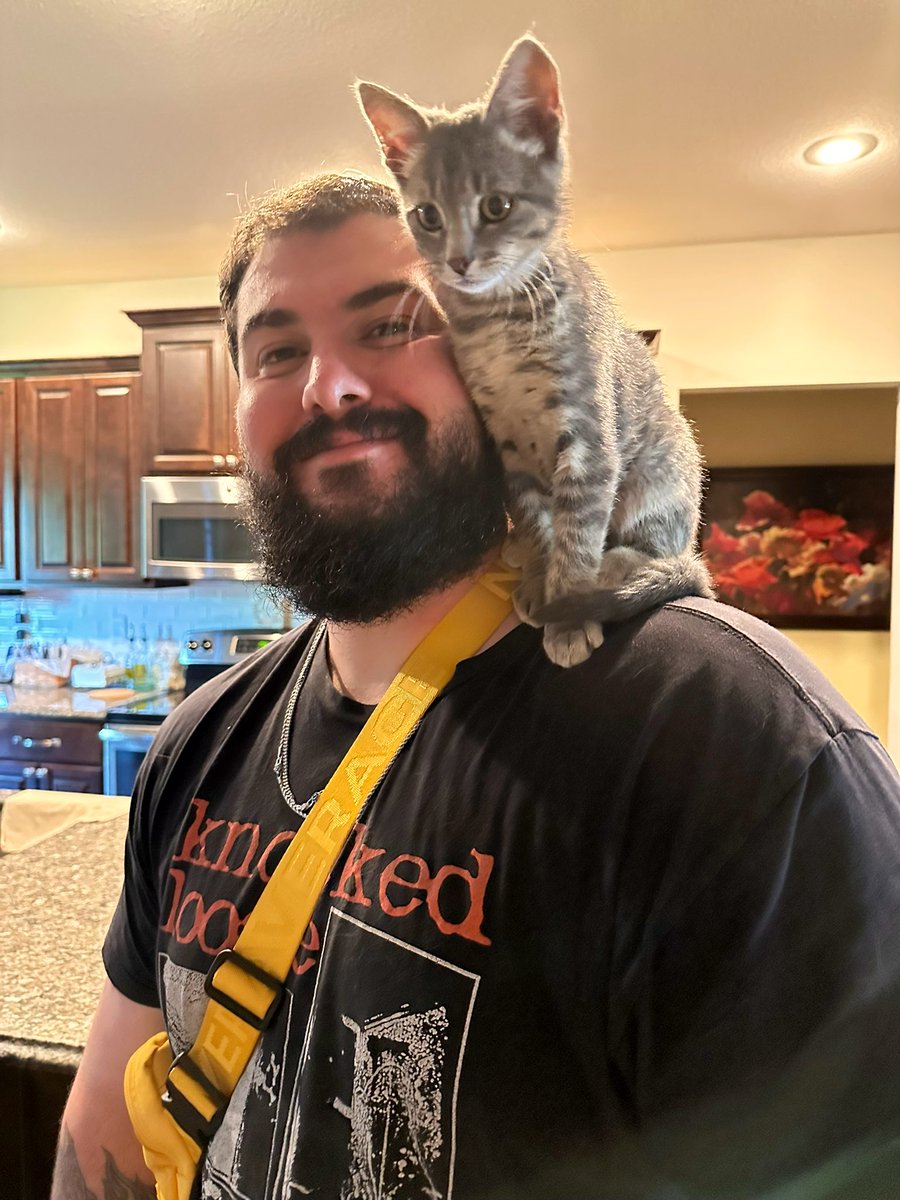 Would like to introduce my new kitten, Fantino, to the world 😄 He lived in the cornfields of rural Kansas before being found by Desi’s family.