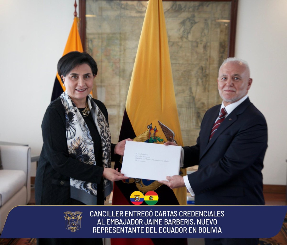 Deseamos éxitos al nuevo Embajador de Ecuador en Bolivia, Jaime Barberis.

Nuestra respuesta a los desafíos es el trabajo permanente.

<a href="/LuchoXBolivia/">Luis Alberto Arce Catacora (Lucho Arce)</a>