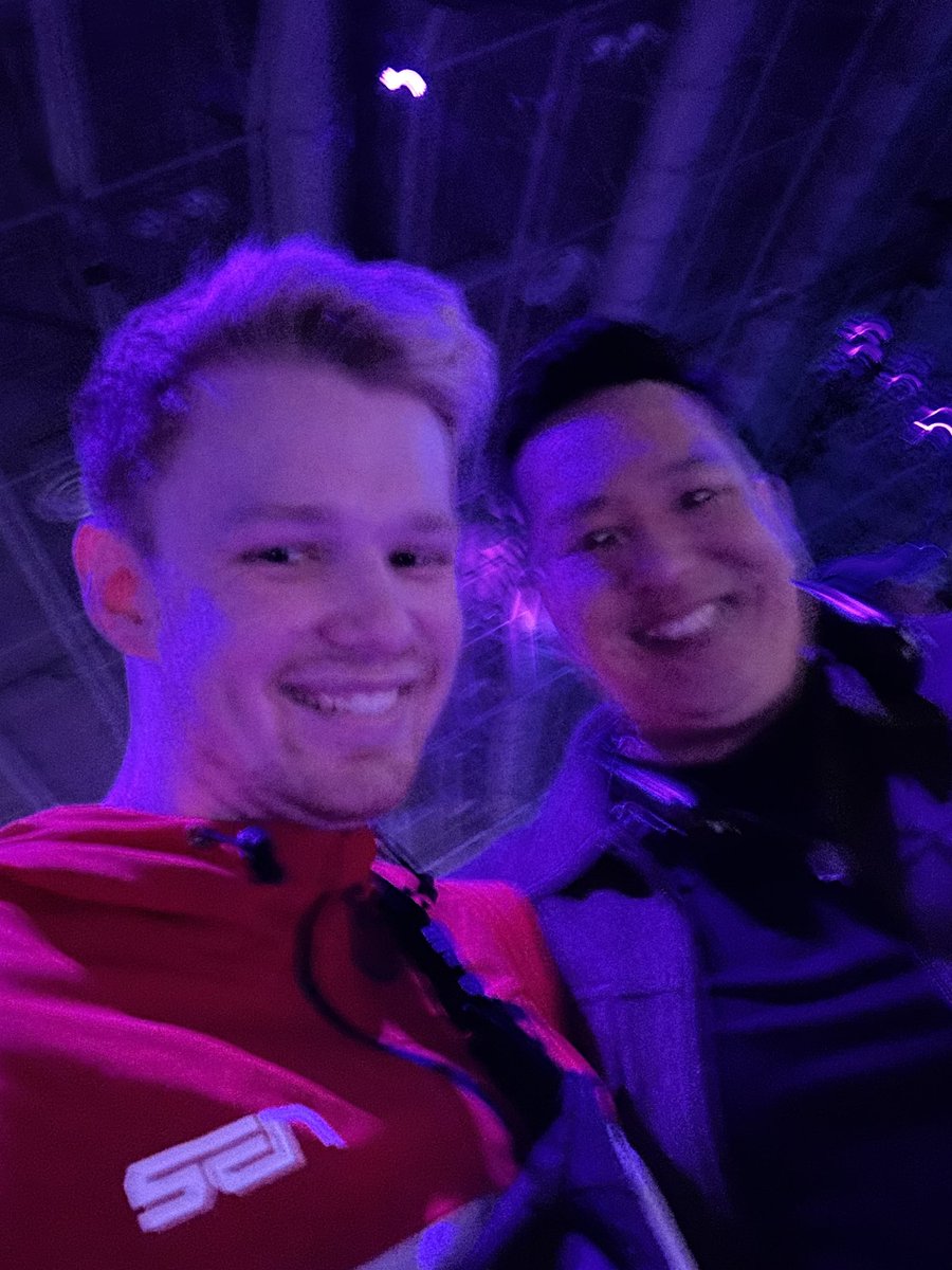 Shougenn_'s tweet photo. And with that my Toronto trip comes to and end, and what an adventure it’s been. I never imagined it being as good as it’s been❤️ 

I could type for days if I were to mention everyone so I’ll make it short; THANK YOU, to every single person that has made this trip fantastic🫶🏻 https://t.co/G77bnuI28P