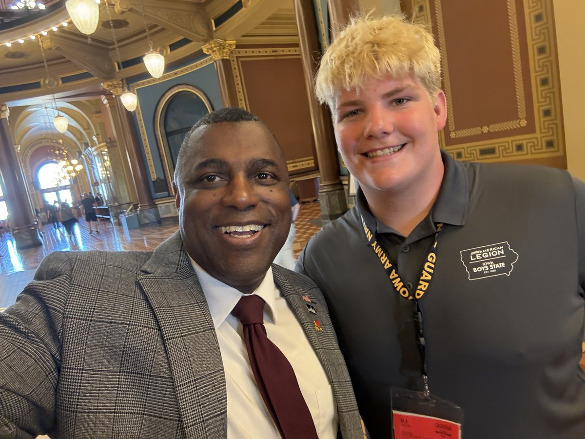 eddieandrews's tweet photo. It was cool beginning the week with the #AmericanLegion #BoysState group presenting and answering some of the best questions about government and helping Iowans from over 200 students from across Iowa. Today’s event was at the Capitol, and I’ll see them later this week at Camp Dodge.  

#eddieandrewslovesiowa #eddie4iowa