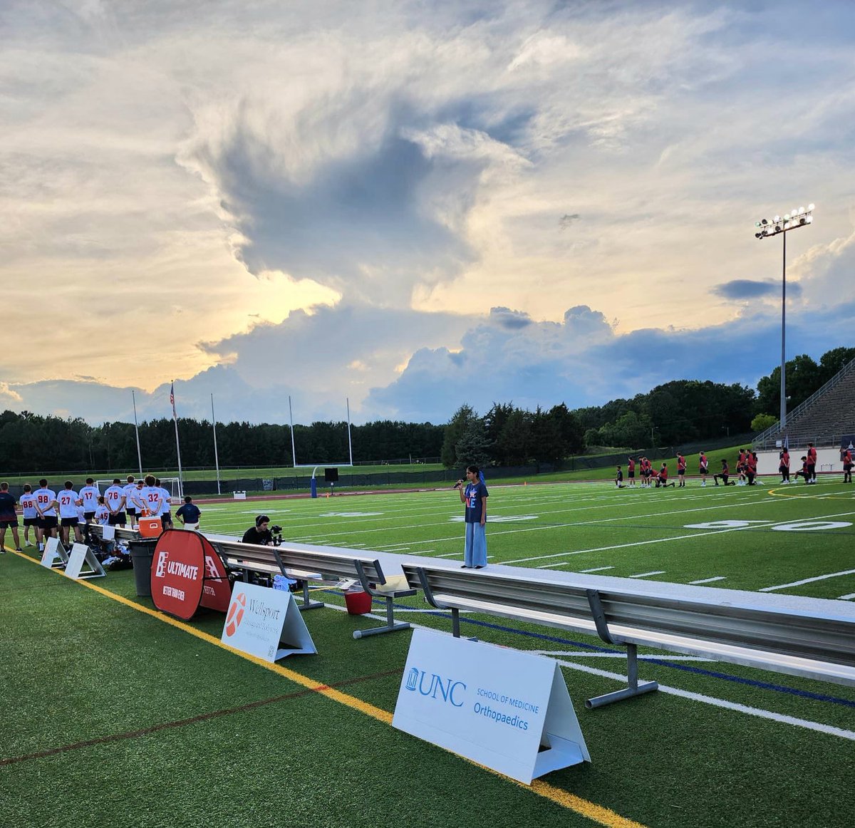 🎶 Cary 7th grader Krishika Tirupathi is headed to Carnegie Hall after being selected from 10,000+ applicants for the Middle School Honors Performance Series!

Get the full story by Judith Cookis Rubens 👇
🔗 5westmag.com/cary-middle-sc…
#CarnegieHall #CaryNC #YoungTalent