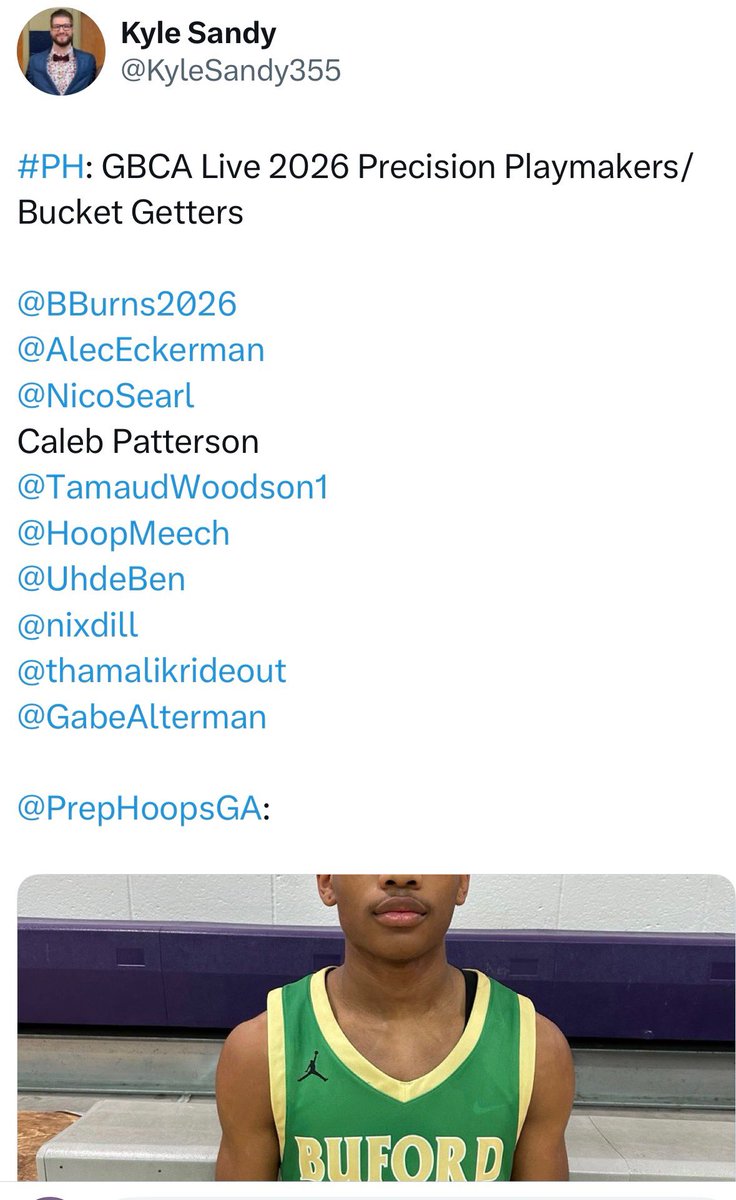 jjgibbons11's tweet photo. @RedlineHoops @BBurns2026 @NicoSearl two great playmakers that run there teams and are true coaches on the floor 💯🏀💪 #basketball #basketballrecruit @SHReport @OntheRadarHoops #defensetravels #playmakers https://t.co/H3x2f9h1jB