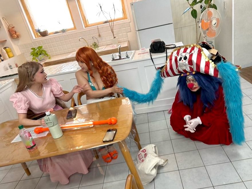 ⚠︎オフショ🍮🍊🤡⚠︎

よくわかんないメンツだけどとりあえずバギーを捕まえたナミです

2025.06.21 #ひとつなぎの大宴会2025