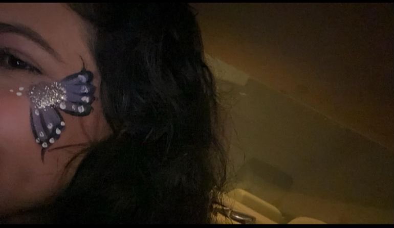 🦋