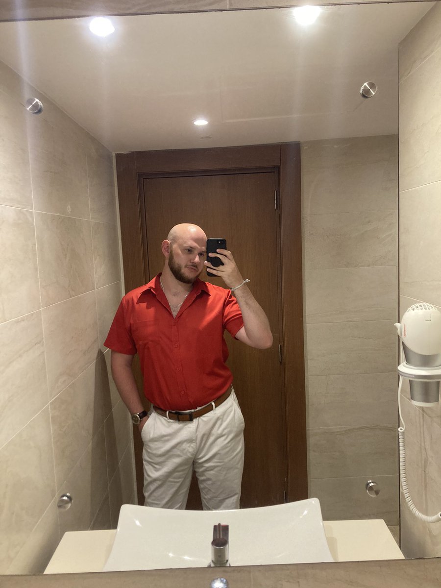 Last night in Punta Cana for a friend’s wedding weekend. ARRIBA!! 🎉