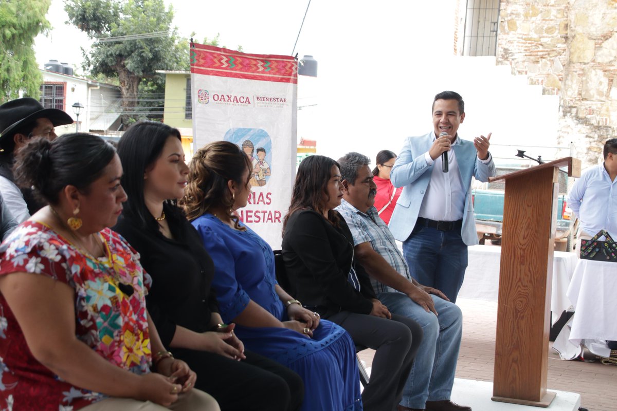 Primera Línea Mx (@esprimeralinea) on Twitter photo #Entérate 📣|| Impulsar el desarrollo local desde el territorio: Feria Bienestar llega a San Jacinto Amilpas
<a href="/Ale_DiazDiaz/">Alejandro Díaz</a>
👉primeralinea.mx/2025/06/23/imp… #Entérate 📣|| Impulsar el desarrollo local desde el territorio: Feria Bienestar llega a San Jacinto Amilpas
<a href="/Ale_DiazDiaz/">Alejandro Díaz</a>
👉primeralinea.mx/2025/06/23/imp…