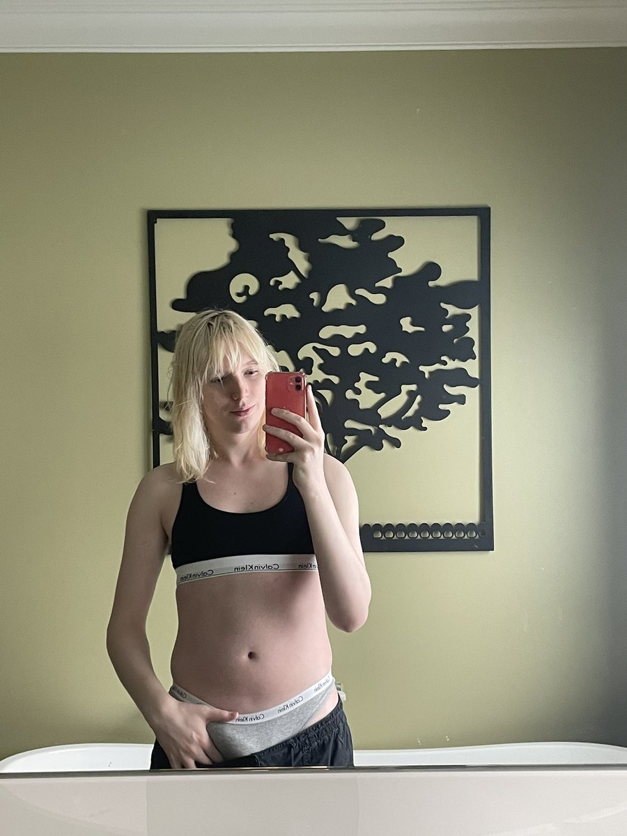 VeradicalLefty's tweet image. a bulge a day keeps the atrophy away I think