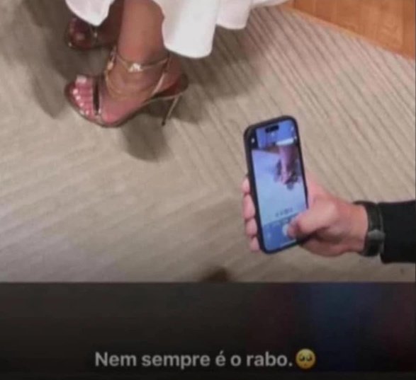 _innerman_'s tweet photo. pé bonito mas tenha um cabocado de rabo tbm 🙏🏾 https://t.co/MCdbygKITR