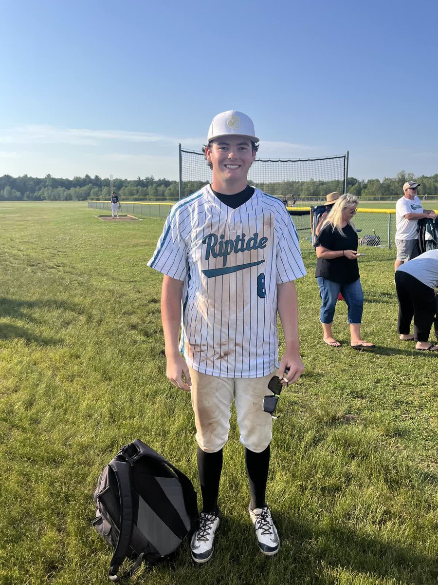 Wainwright Field 2 Game 4 final 

7 innings
Coastal Riptide 17U - 15
Grizzlies Baseball Club 16U - 7

POTG
Coastal Riptide 17U
Daniel Conrad #8
4-4, 3 1B , 1 1B, 1 RBI, 2 R