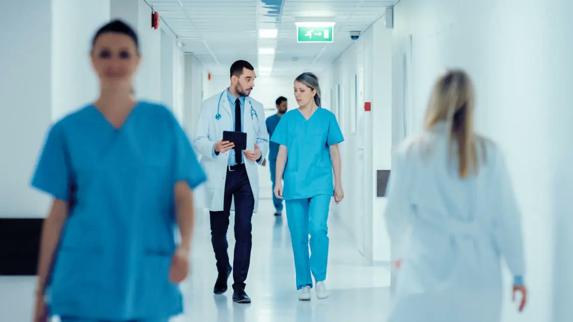 Research led by <a href="/UCLanSoB/">UCLan School of Business</a>, commissioned by <a href="/HPMA_National/">HPMA</a> &amp; <a href="/cmpresolutions/">CMP</a>, highlights the need for enhanced #HR training for #NHS managers to strengthen employee relations👇

ow.ly/ErIM50VlfKz