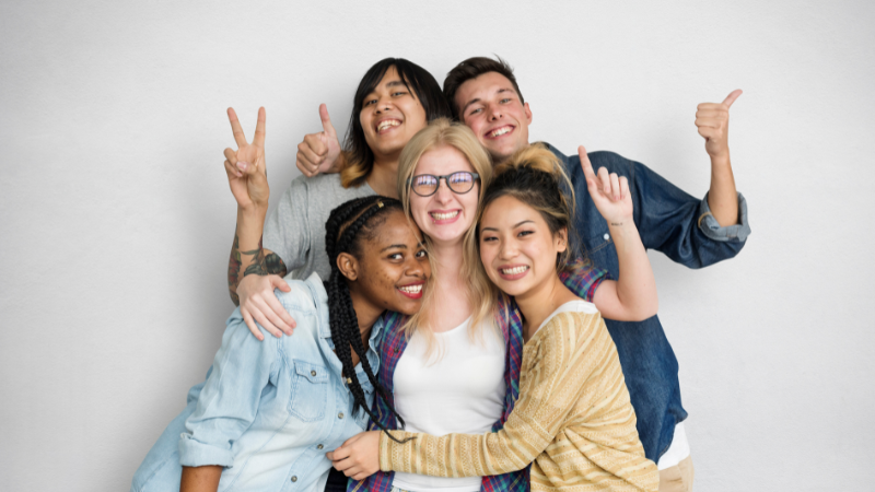 Our consortium employment approach lets you engage with multiple host employers throughout the program. Upskill early careers, tackle real-world projects, and grow your business. Learn more here 👉 bit.ly/3XHKV92 

#apprenticeship #FJAA #apprenticeemployment