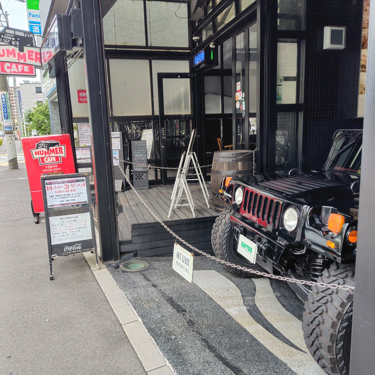 kanikaman55's tweet image. お昼は会社員時代にたまに行ってた #HUMMERCAFE でランチ。山盛りのサラダで腹パンなので、ほぼゼロカロリーです（笑）

x.com/i/grok/share/n…