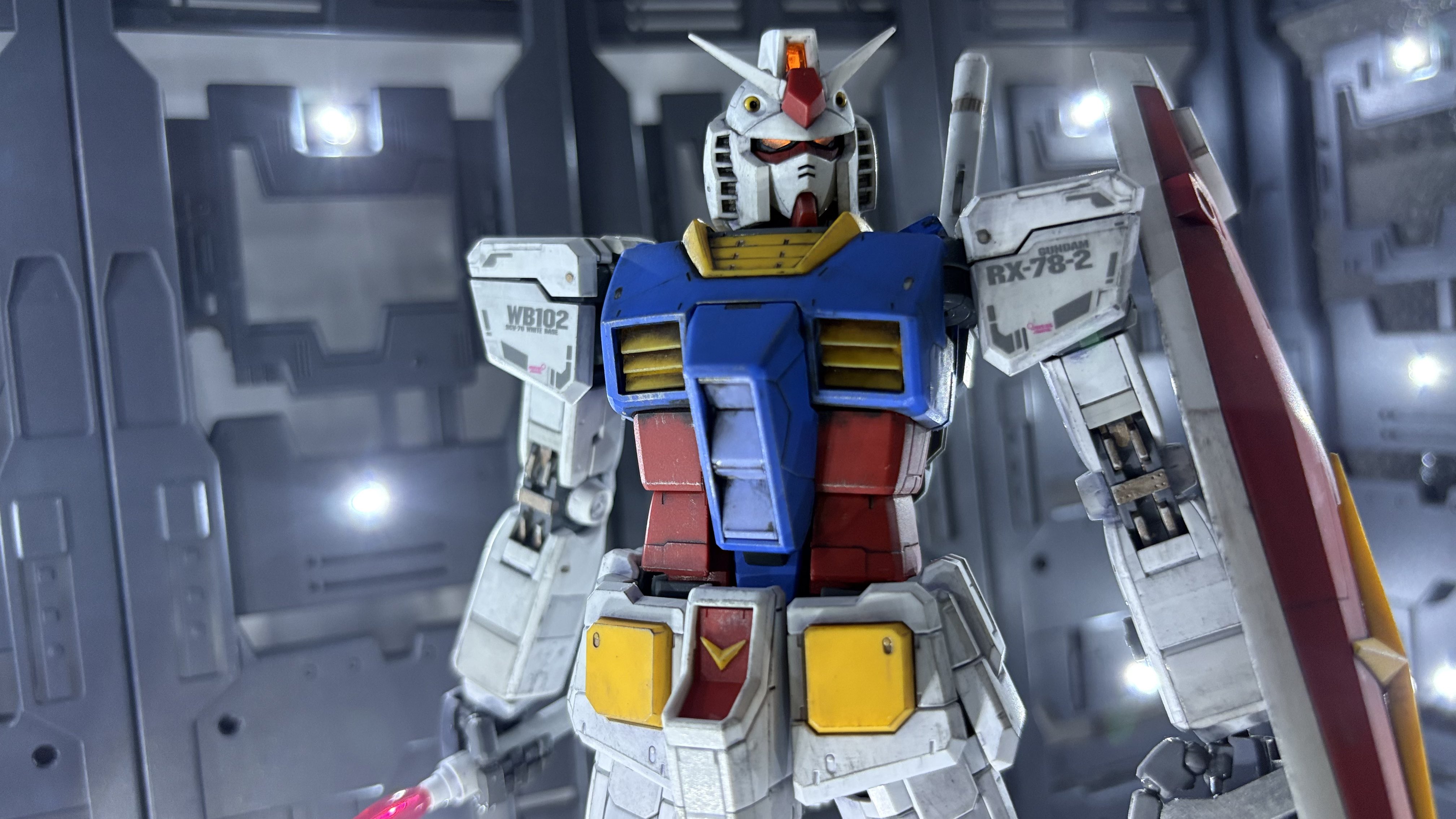 MG 1/100 RX-78-2 ガンダムVer 3 0 ガンプラ 完成品