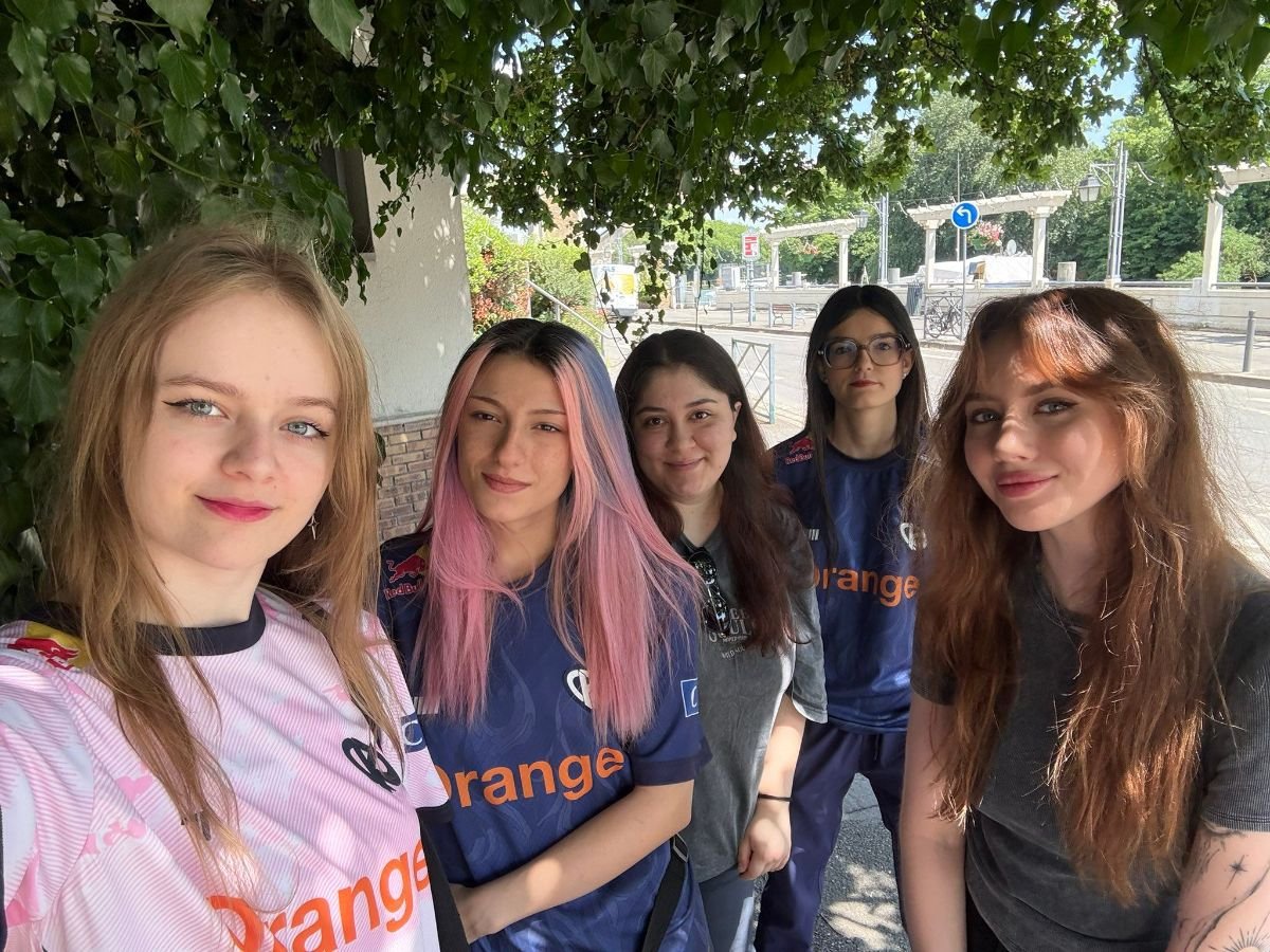 LEVEL GAMING CORNER tweet media