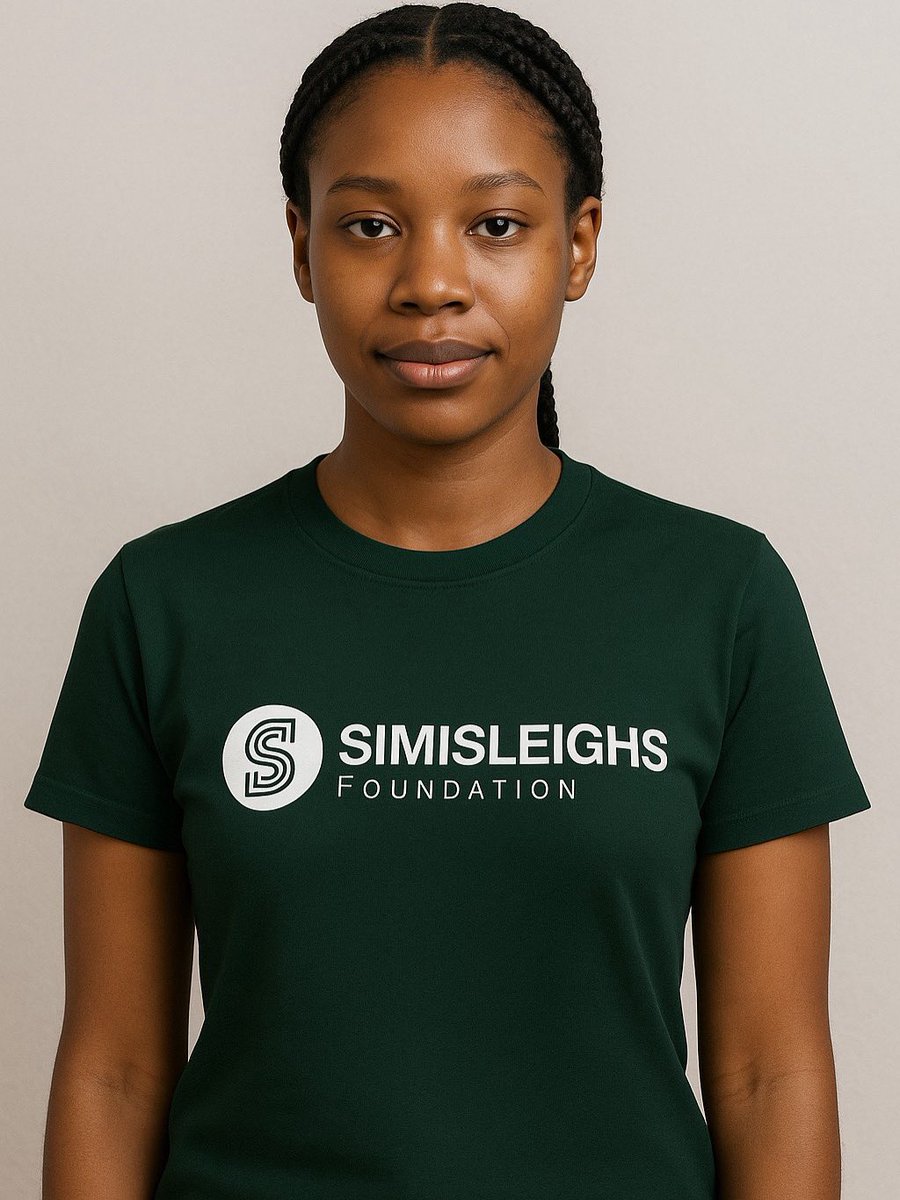 We’re loving our official Coaches’ Kit for the 2025 SSF Leadership Program! 💚

Dark green was no accident—it symbolizes strength, growth, renewal, prosperity, and resilience. The perfect color for our frontline leaders empowering the next generation of changemakers! ✨🌱