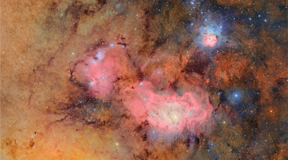 maxplanckpress's tweet image. “The Vera Rubin Telescope will be transformational for my research in #cosmology," says Esra Bulbul, astronomer @MPE_Garching. "With its wide field of view and depth, it will observe billions of #galaxies across vast distances, allowing me to study the large-scale structure of