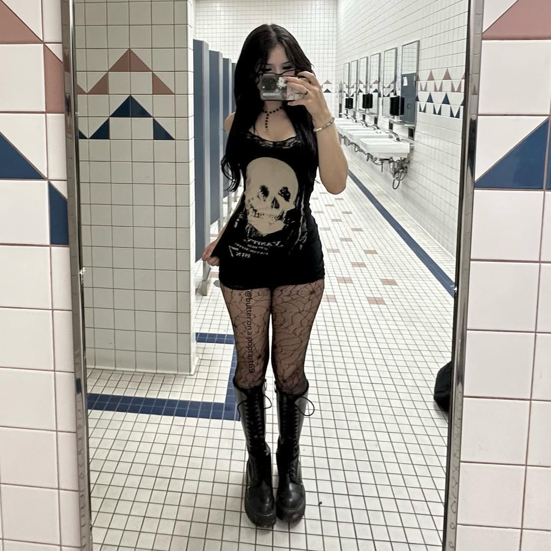 eternalbleed1ng's tweet photo. https://t.co/IngsEp5kEb