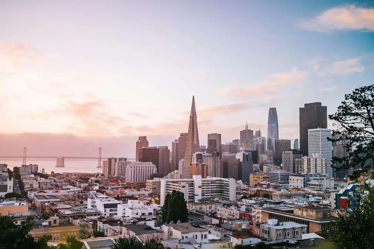 interioreduk's tweet photo. 10 Best Things to Do in San Francisco: The Ultimate Local's Guide
https://t.co/47cRqssUzz
#SanFrancisco 
@SanFrancisco @TravelLeisure @NatGeoTravel @TravelMagazine https://t.co/KvHaAfv0vI