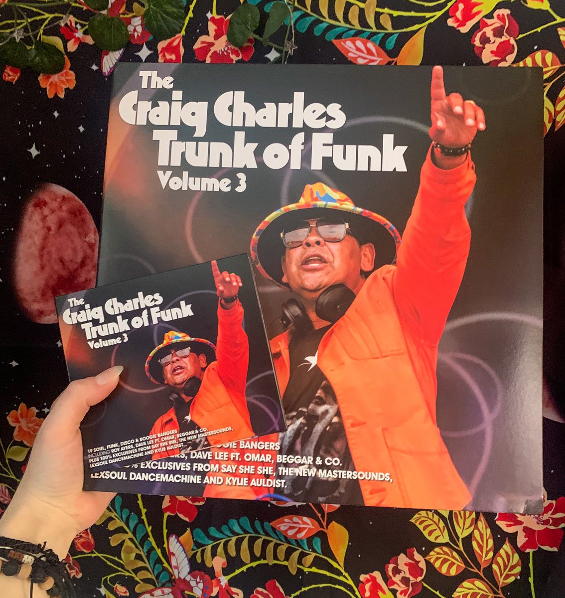 simppera1's tweet photo. @CCfunkandsoul Got my copies a few days later on the 26th of June. Lovely piece of music that is 🙏♥️ https://t.co/e35PEI1iYc