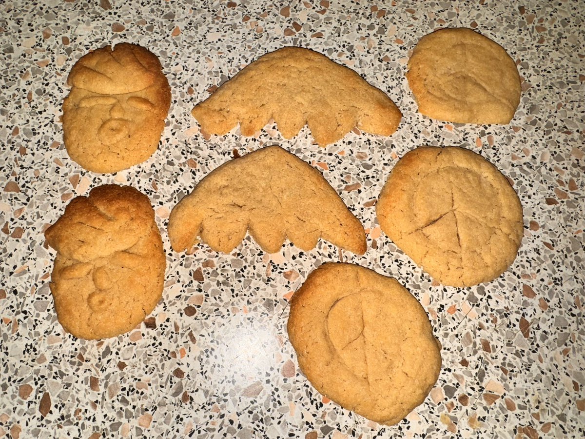 Baked some #Trump #B2Bomber #PeaceSign cookies. I work in Amsterdam NL today in case if you want one. 🇺🇸😎☮️