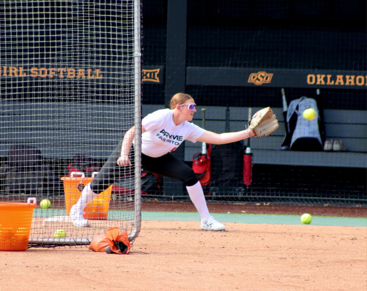 It was a great day for some softball at the OSU Cowgirl Prospect Camp! Huge thanks to <a href="/Coach_Shippy/">Vanessa Shippy (Fletcher)</a> and <a href="/OSUcoachG/">Kenny Gajewski</a> for sharing your expertise, passion, and knowledge with me today!🧡