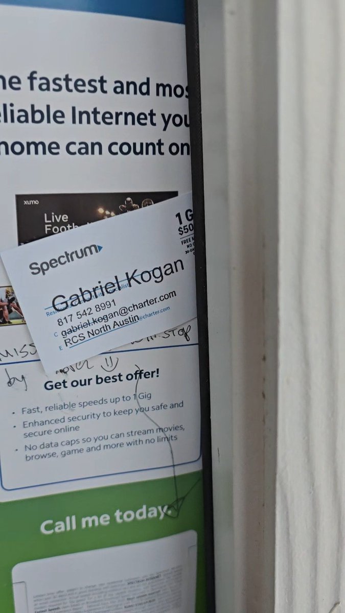rgrdoug's tweet photo. @GetSpectrum I have a no soliciting sign and your people have left garbage on my property in Texas. Wonder if penalties or legal action should follow since this isn't the first time you've done this.  Documented the multiple times you've disregarded my personal property https://t.co/HJHcYBHoP6
