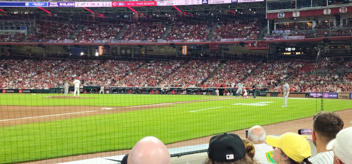 ajhoppes's tweet photo. @ScottStras Reds are playing some ball tonight. https://t.co/GFbp0Bv8kW