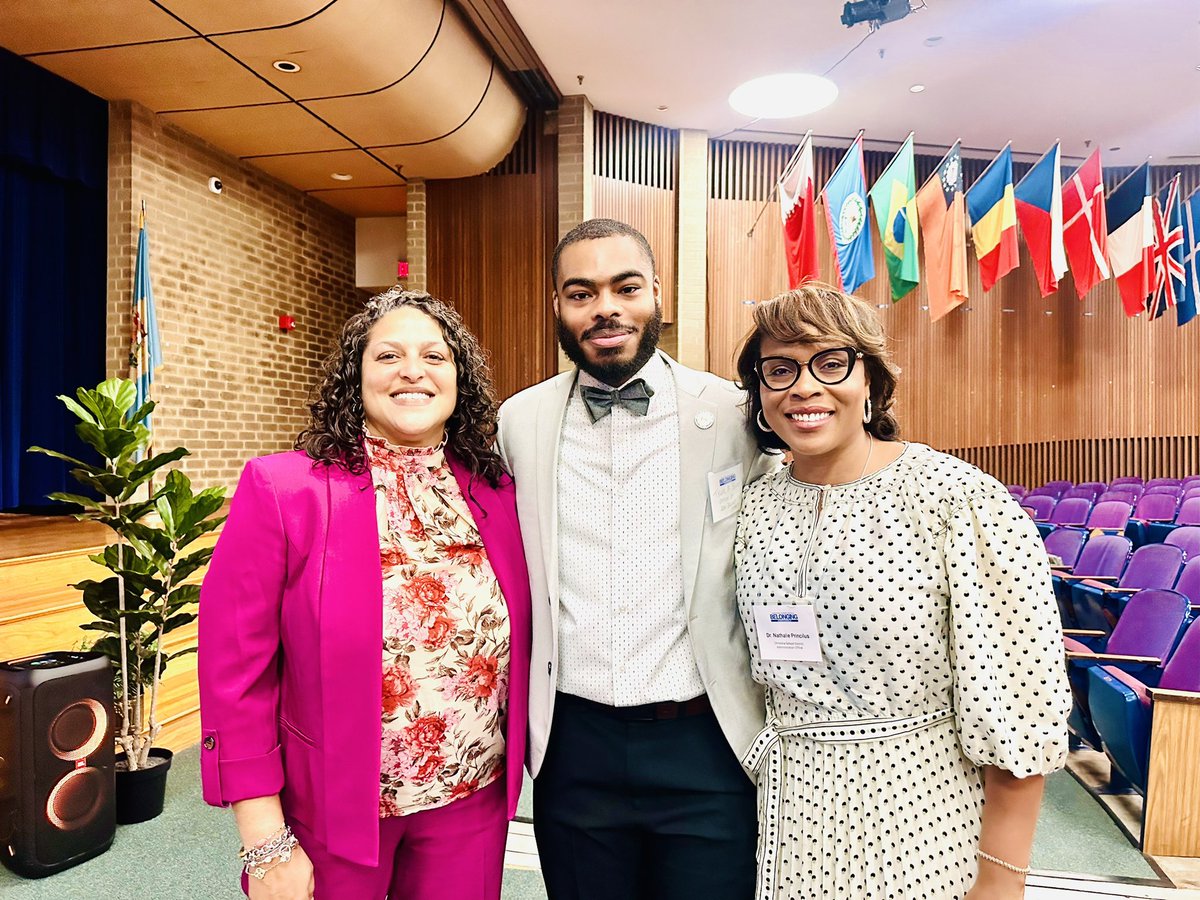 Mrs. Eller Teacher_City ππ»ππππ½ββοΈ (@teacher_city) on Twitter photo #EXCITINGβοΈday of learning at the inaugural #CSDBelongingβ€οΈConference! The morning started off w/hearing from a #PHENOMENAL group-Deputy Secretary Cora S. from <a href="/DEDeptofEd/">DE Dept of Education</a>, Tyler B. from <a href="/SenLBR/">Senator Lisa Blunt Rochester</a> Office, along w/Superintendent Dr. Joyner & Dr. Nathalie P. from <a href="/ChristinaK12/">Christina School District</a>! βοΈπ #EXCITINGβοΈday of learning at the inaugural #CSDBelongingβ€οΈConference! The morning started off w/hearing from a #PHENOMENAL group-Deputy Secretary Cora S. from <a href="/DEDeptofEd/">DE Dept of Education</a>, Tyler B. from <a href="/SenLBR/">Senator Lisa Blunt Rochester</a> Office, along w/Superintendent Dr. Joyner & Dr. Nathalie P. from <a href="/ChristinaK12/">Christina School District</a>! βοΈπ
