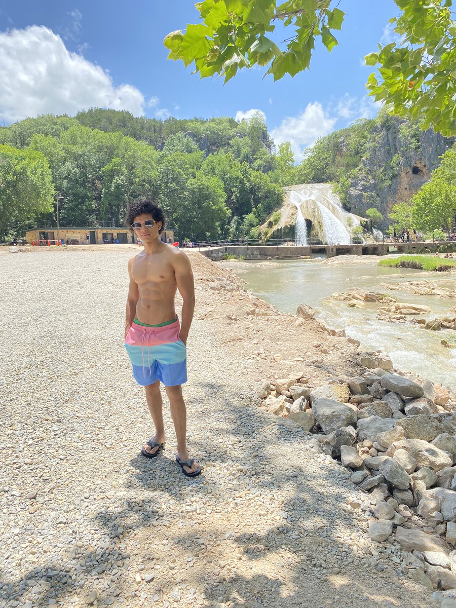 Quien para ir acampar ? 🏕️ #rt