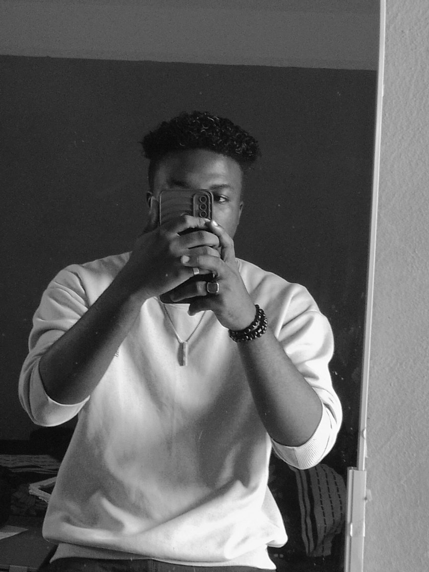 They said you came looking for me
I didn't drown, instead
I've become the water