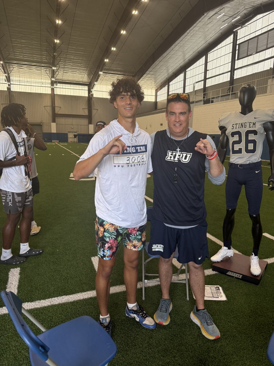 BraydenHDawson1's tweet image. #AGTG After a great conversation tonight with @CoachGipson11 I’m blessed to receive an offer from @HPUFootball excited to get on campus for a game day in the fall. @CoachDouglasIII @CoachKnapczyk @CoachFujiwara @Coach_Barber3 @CoachSeabaugh @TheQBTech @footwork_king1…