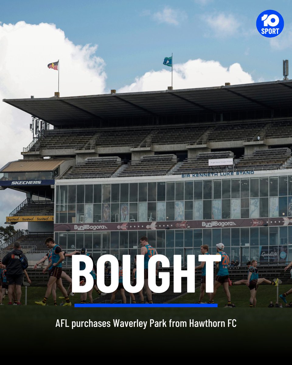 The AFL has purchased Waverley Park from the Hawthorn Football Club, ahead of the Hawks' relocation to Dingley.

AFL CEO Andrew Dillon said the move was made to continue to expand the league's "greenspace" in order to achieve its participation targets.