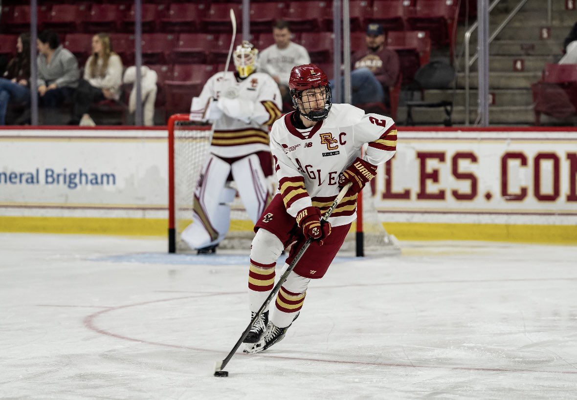 CJSTRAV3's tweet image. That was one heck of a year of hockey. Congrats @eamonpowell2 You made the jump and more than showed you belong! Well done buddy. So proud!! 👊👊🦅☘️ @BC_MHockey @kpow423