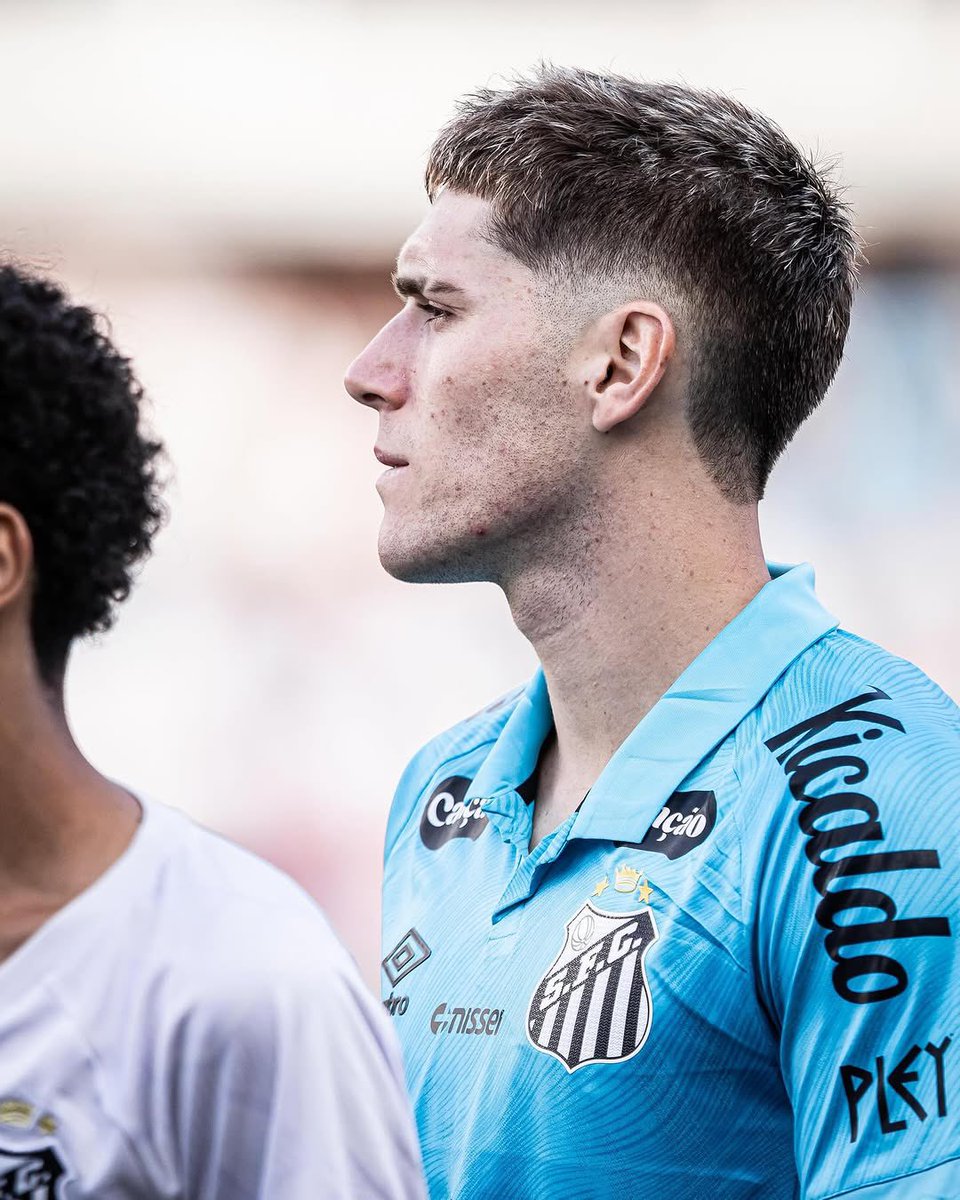 “Tem muitos jogadores do nosso elenco que precisava dessa pausa,provavelmente muitos jogadores que não estavam bem vão voltar muito melhores e vão ajudar muito o Santos”

- Benjamin Rolheiser ao uma rádio da Argentina 🇦🇷