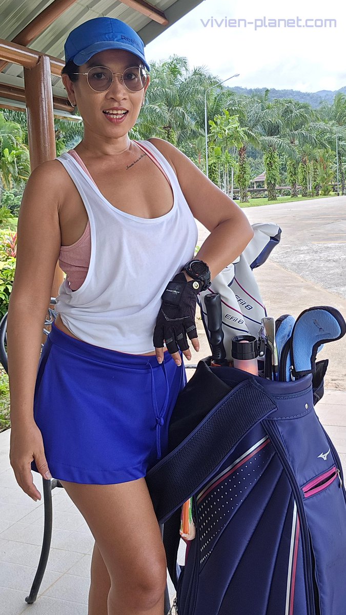 vivien_planet's tweet image. The Golfing "Before" Photo 😬
The course is calling! Almost time to tee it up.#Golf #TeeOff #GameOn #GolfTime #VivienPlanet #golfswings #Outdoorplay #golfing #golfday #golfstagram #golfcourse