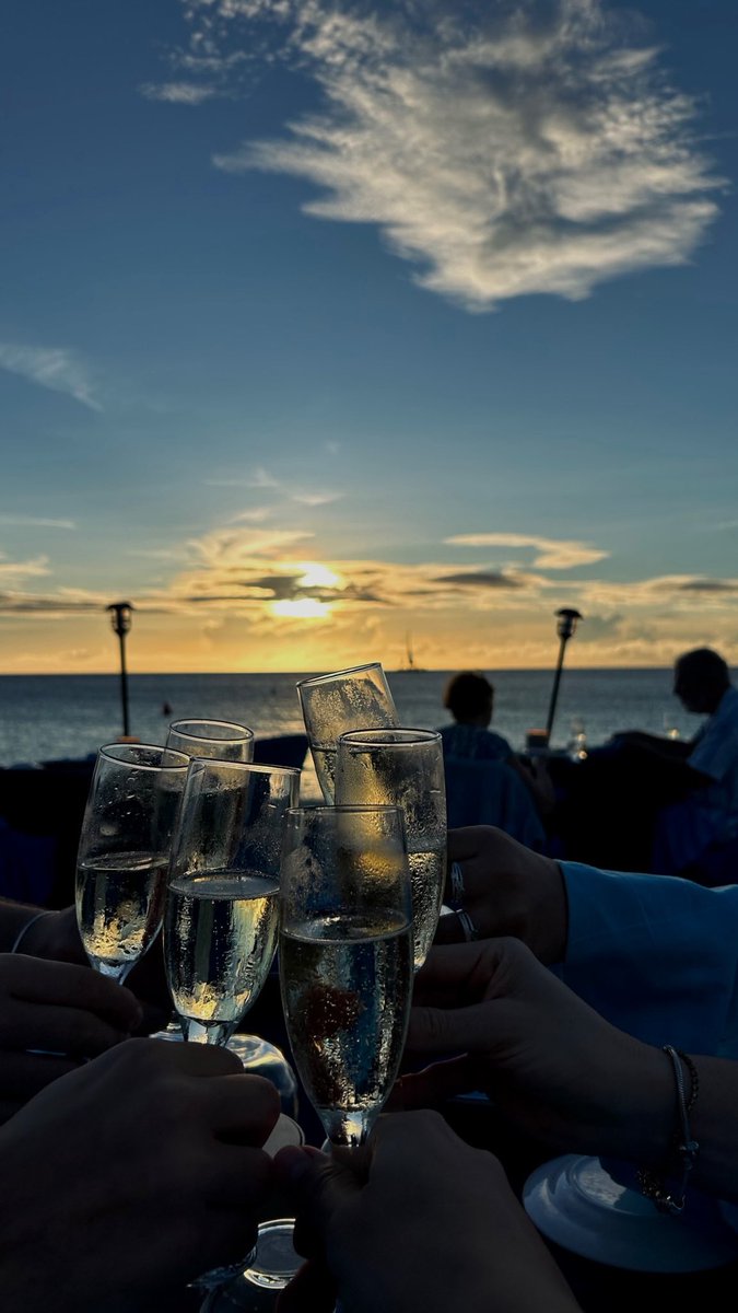 Feliz no simples !🥂❤️