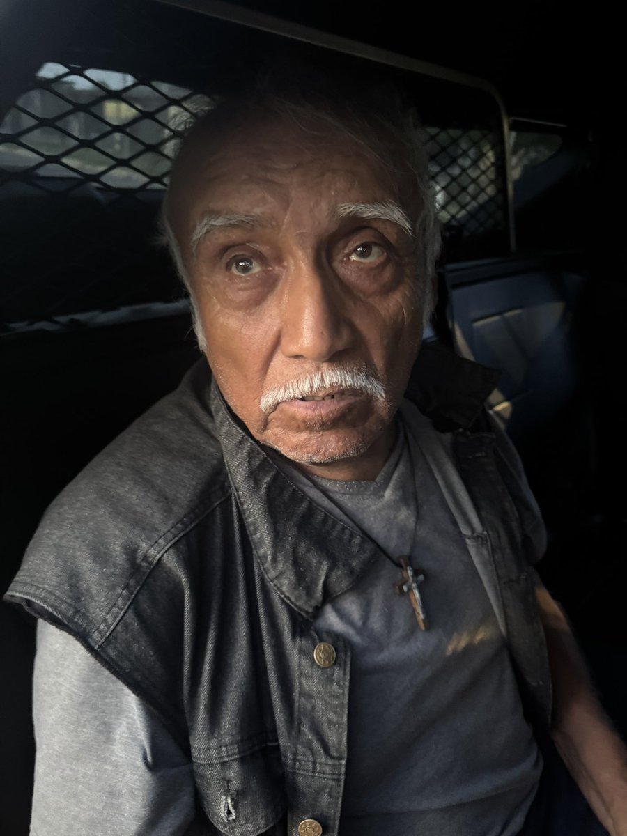 🚨Elderly Individual🚨
The Laredo Police Department is requesting the community’s assistance in locating the family of Mr. Margarito Martinez, approximately 93 years old, who was found near the 1600 block of Bruni.

 Any information about his family call (956)795-2800.