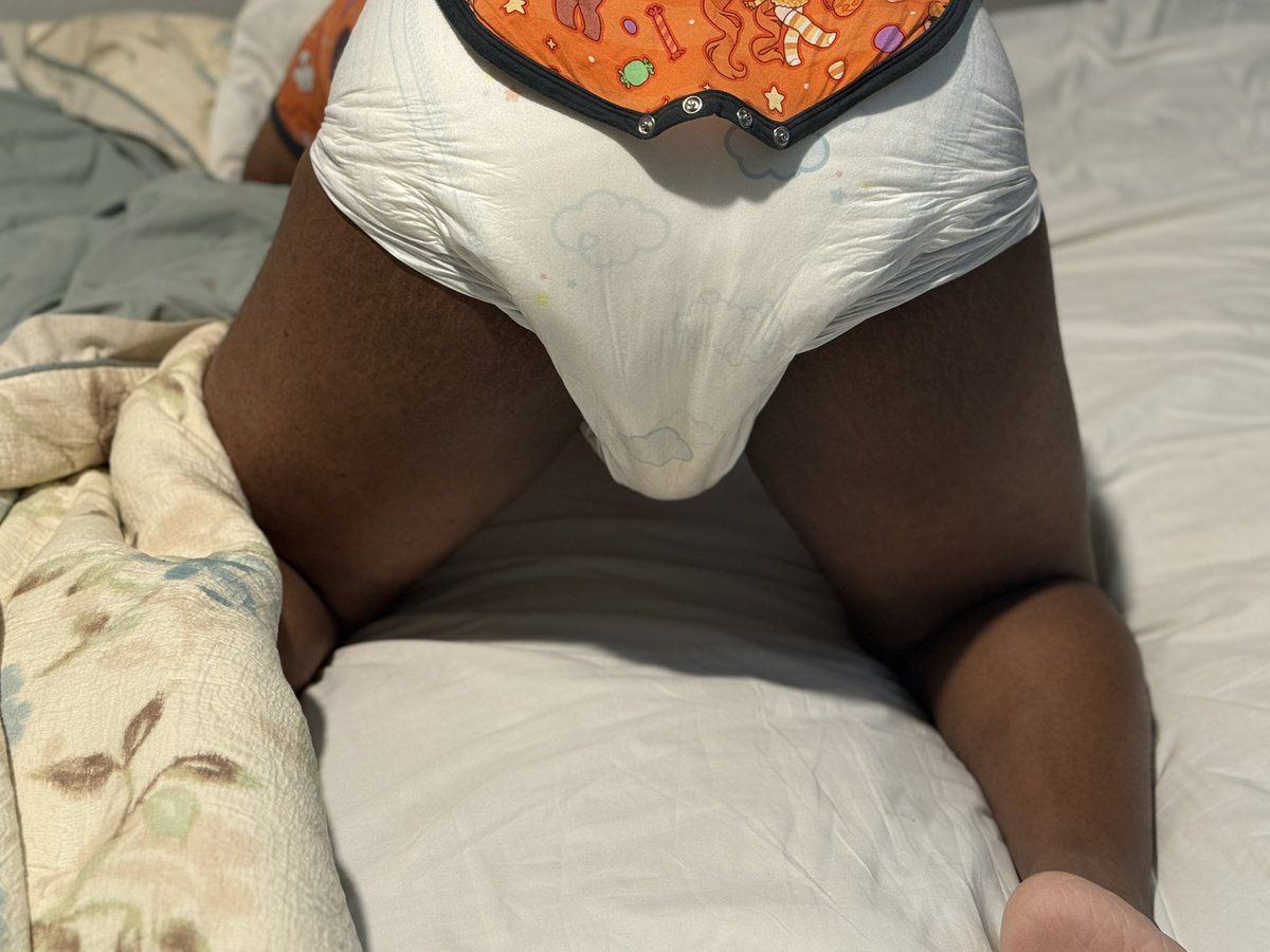 Kaii_65's tweet photo. Kitty went boom

#messydiaper #diaper #abdl https://t.co/lMolPBwAVB
