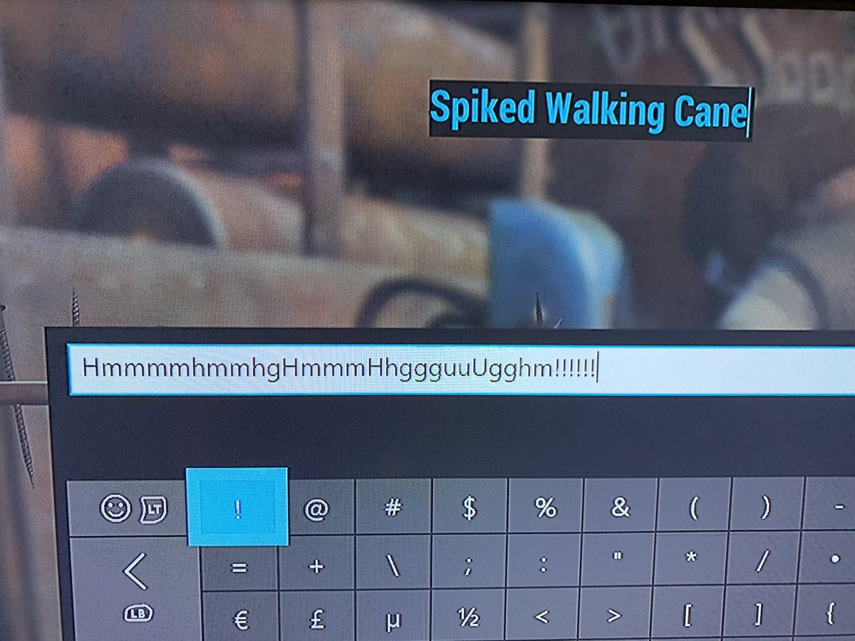 BathroomRatings tweet media