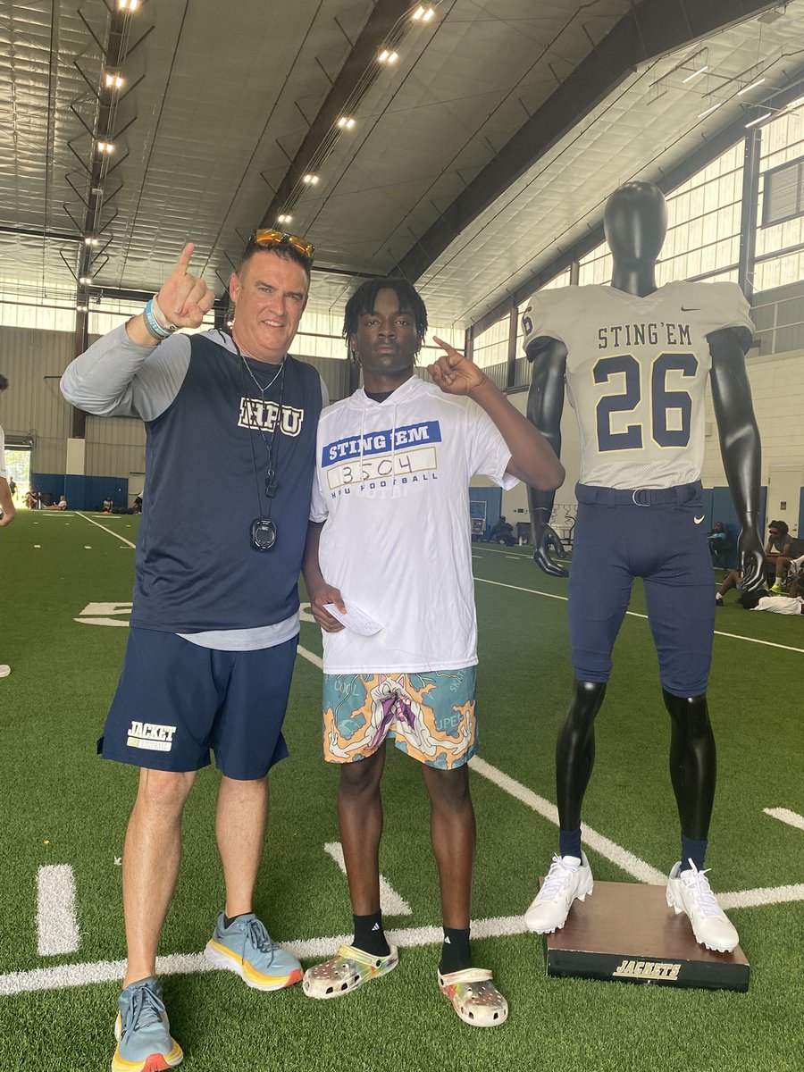 Ja’Kwan Williams (@williamsja49899) on Twitter photo After a great camp at <a href="/HPUFootball/">Howard Payne University Football</a> I’m blessed to receive my first offer from Howard Payne university I give all thanks to <a href="/CoachFujiwara/">Coach Fujiwara</a> #AGTG
<a href="/CoachLouRod/">Louie Rodriguez</a> After a great camp at <a href="/HPUFootball/">Howard Payne University Football</a> I’m blessed to receive my first offer from Howard Payne university I give all thanks to <a href="/CoachFujiwara/">Coach Fujiwara</a> #AGTG
<a href="/CoachLouRod/">Louie Rodriguez</a>