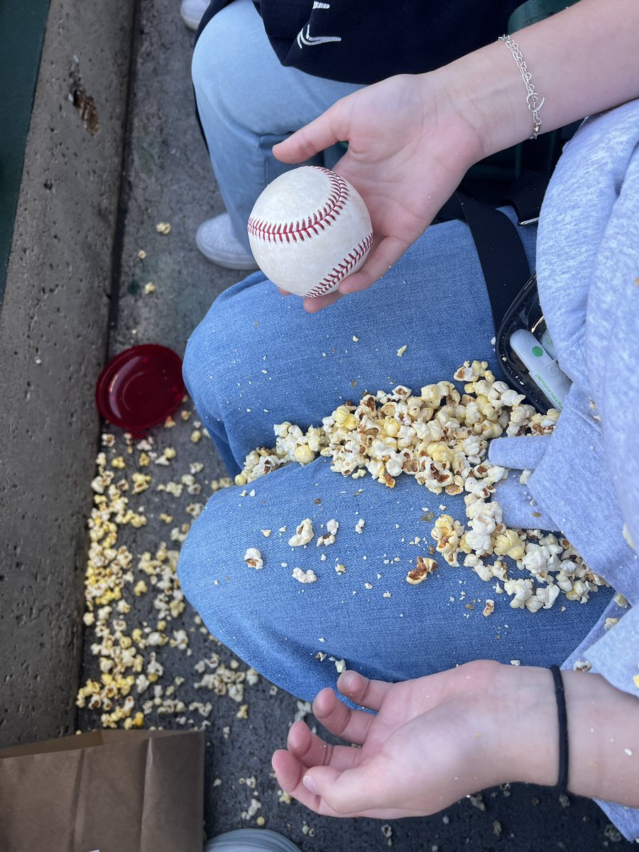 northeastchris's tweet photo. @FanDuelSN_West @RedSox @Angels 
#popcorn https://t.co/TIGDNyi63m